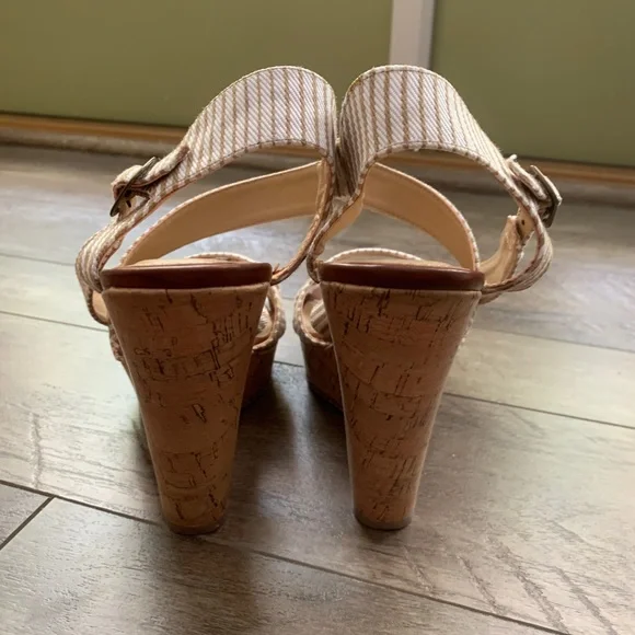 Chinese Laundry 5” cork wedge heels - size 8 - Picture 4 of 16